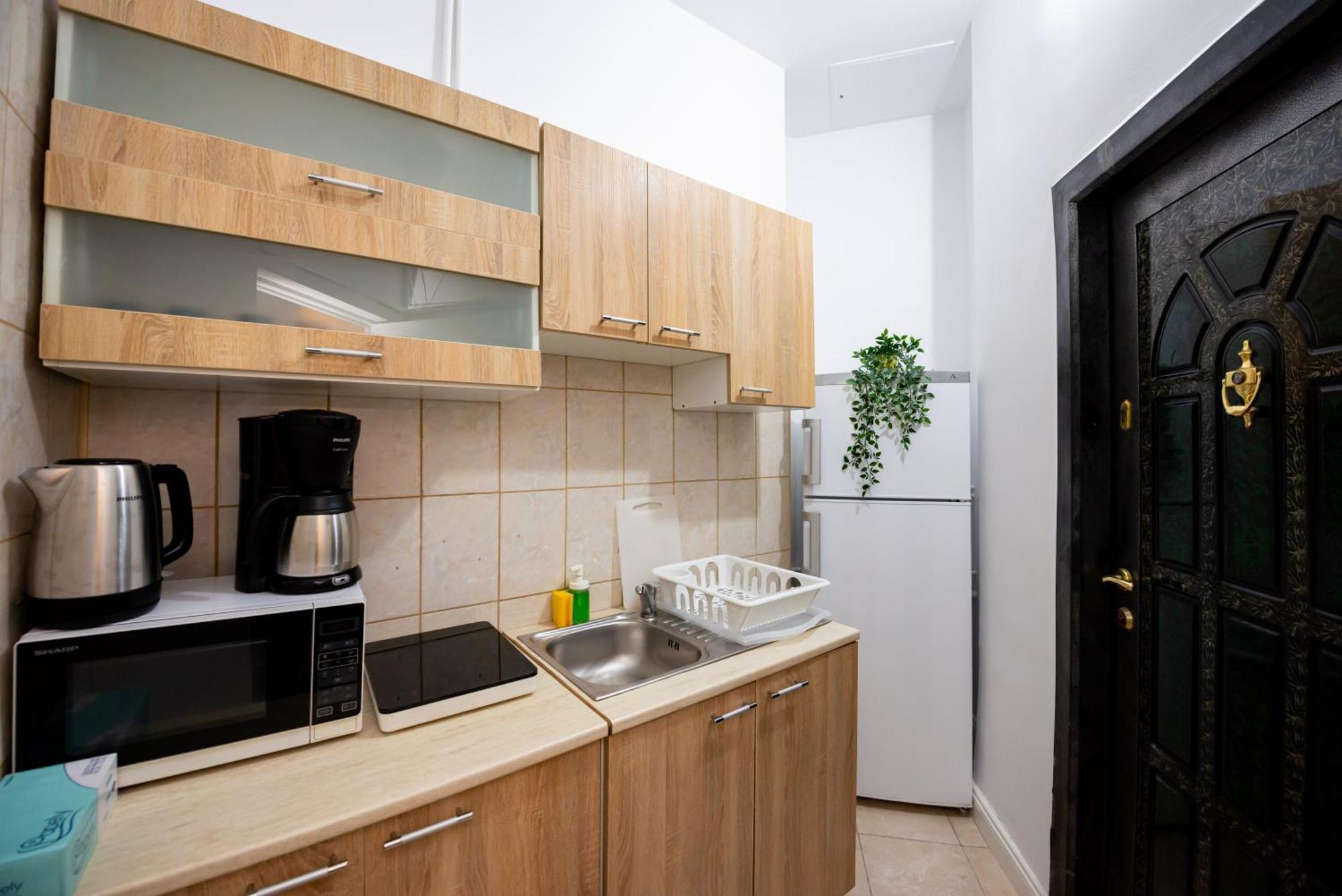 Central Unirii - Old Town Apartments Букурещ Екстериор снимка