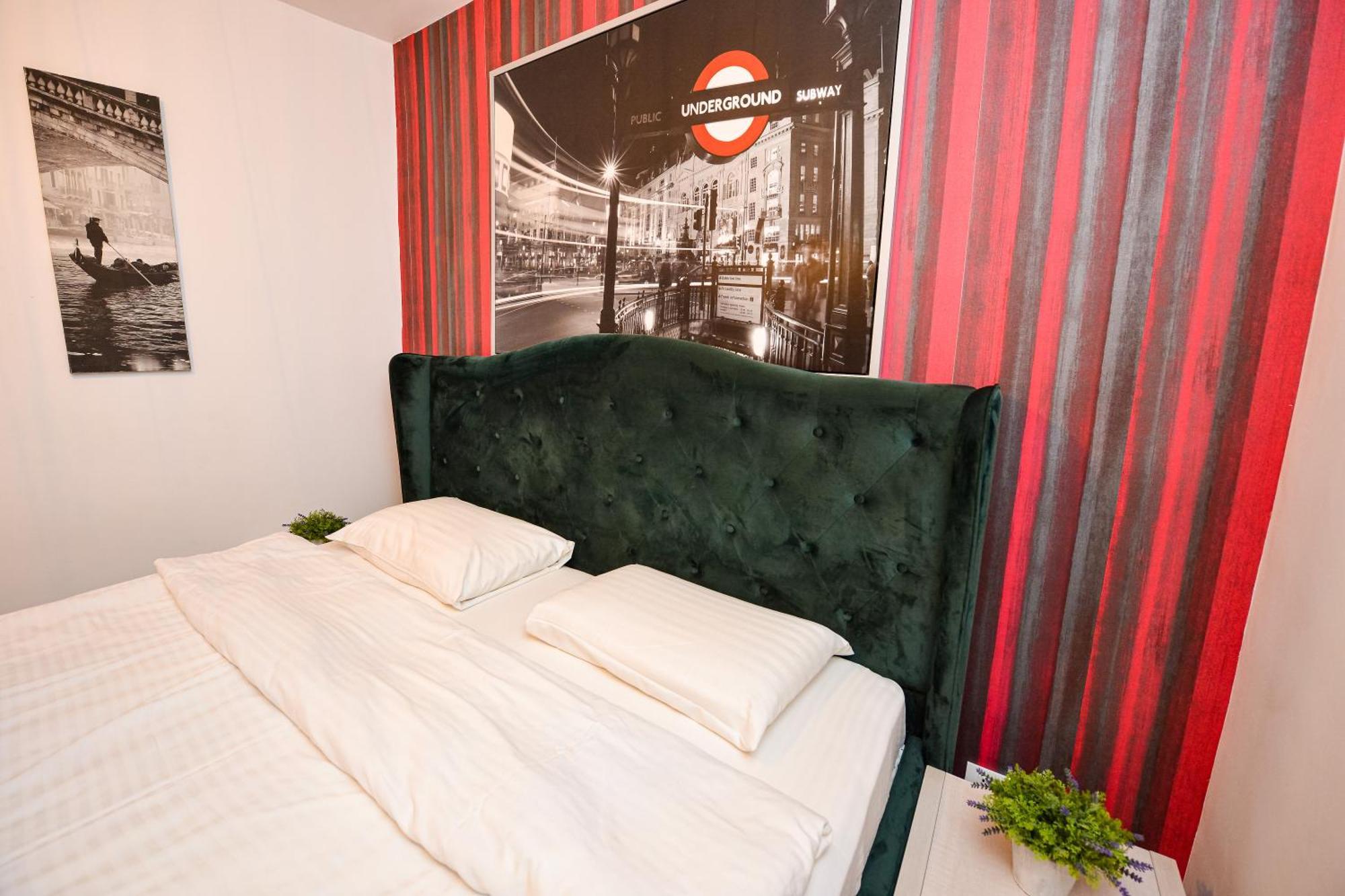 Central Unirii - Old Town Apartments Букурещ Екстериор снимка
